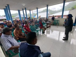 [UPDATE ERUPSI G.IBU] Sebanyak 120 Warga Lakukan Evakuasi Mandiri Sementara ke Pos Pengungsian di Kecamatan Ibu, Halmahera Barat